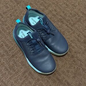 Clove womens size 8.5 nursing/healthcare shoes